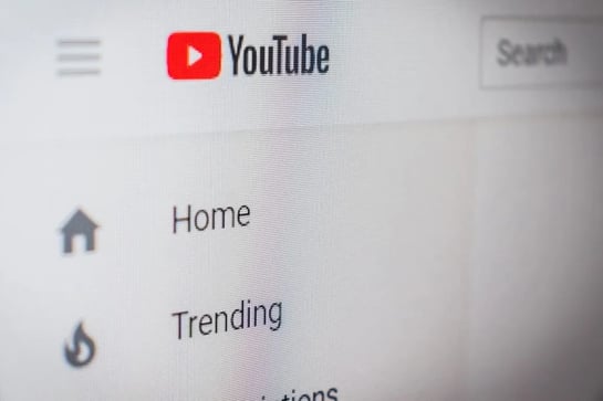 Homepage of the platform YouTube - pixx.io